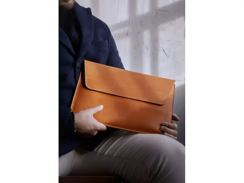 Чохол для ноутбука InCarne Line MacBook Pro 14 2021-2025 (вінтажний) коньяк (line-cognac-vintage-pro-14) - фото 5