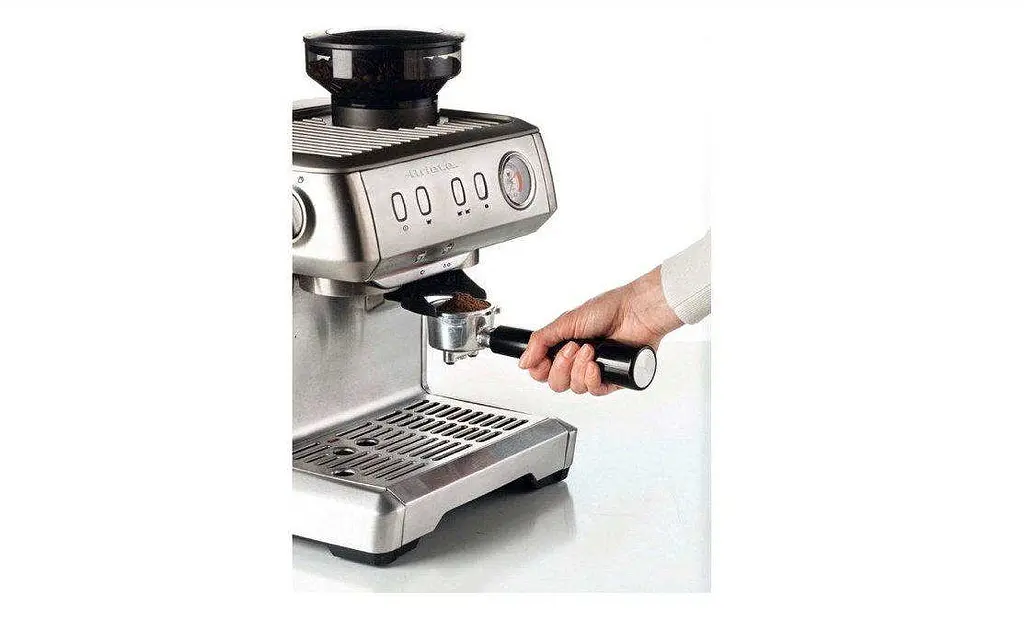 Ріжкова кавоварка еспресо Ariete 1313 - фото 3