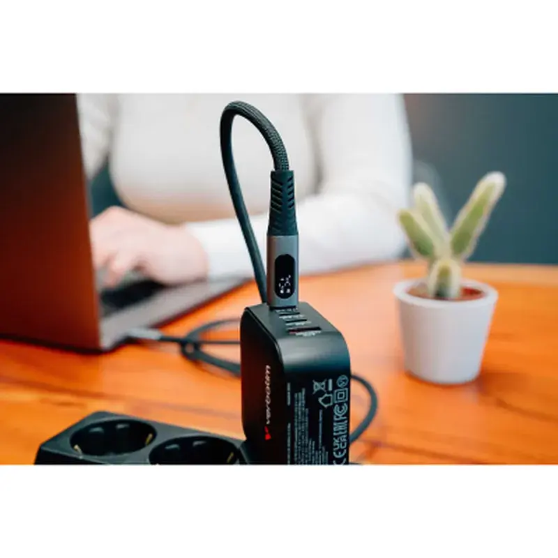 Дата кабель USB-C to USB-C 1.2m with display 240W black Verbatim (31849) - фото 7