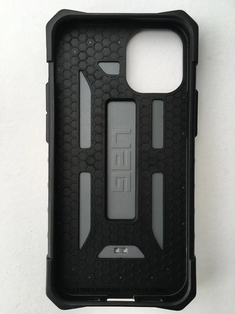 Чохол оригінальний протиударний UAG Pathfinder (Original) 112347113333 для iPhone 12 Mini (5.4") Silver - фото 4