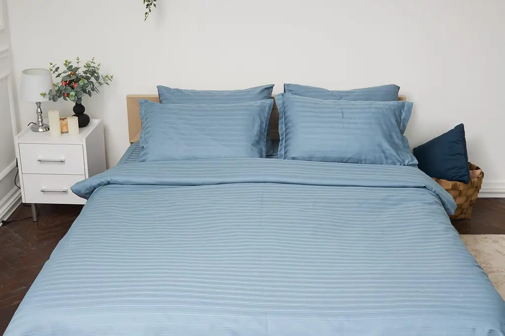Комплект постельного белья Moon&Star Детский 110x140 см наволочки 2x50x70 см Ultramarine Satin Stripe - фото 2