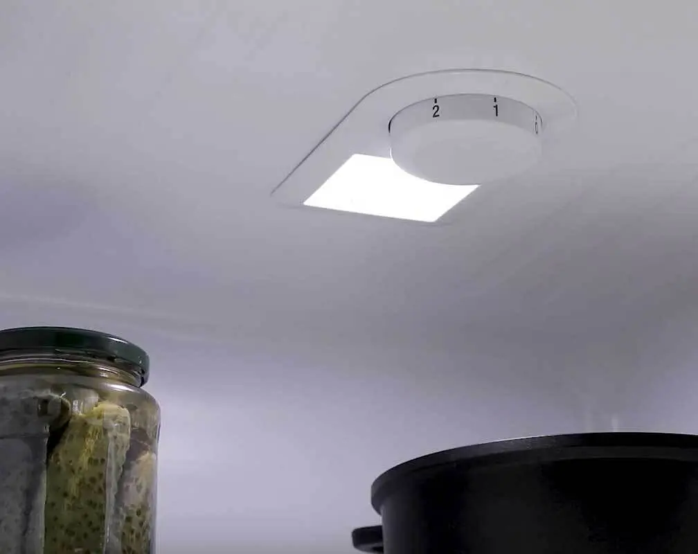 Холодильник Beko RCSA240K20W - фото 5