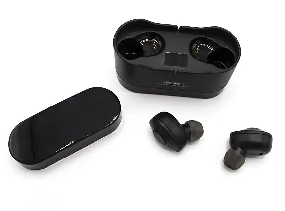 Беспроводная Bluetooth стерео гарнитура наушники Remax TWS-22 с кейсом Черный - фото 6