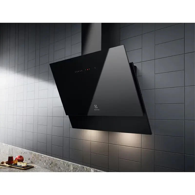 Вытяжка Electrolux вертикальная 60 см 700 м куб/час Hob2Hood черная - фото 10