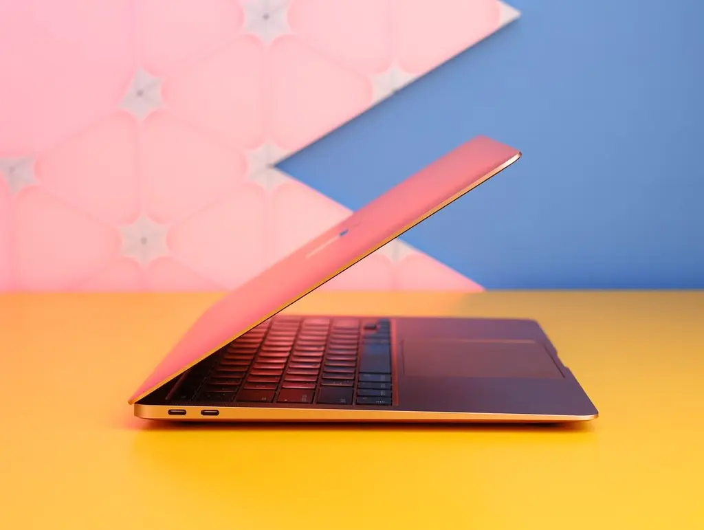 Ноутбук Apple MacBook Air 13" 8/256GB Gold Late 2020 (MGND3) Б/в [171484] - фото 3