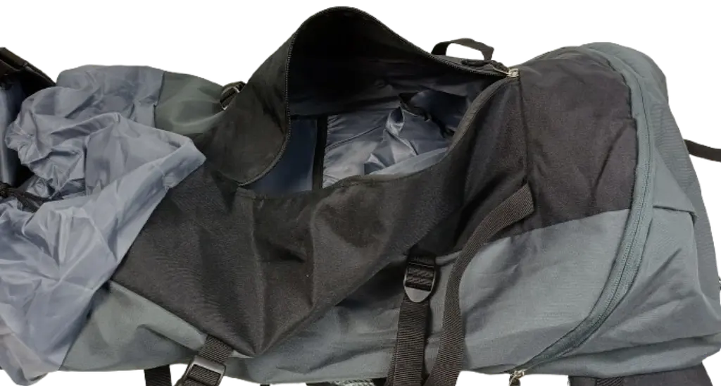 Легкий похідний, туристичний рюкзак з дощовиком 45L чорний Adventuridge sum0028830 - фото 10