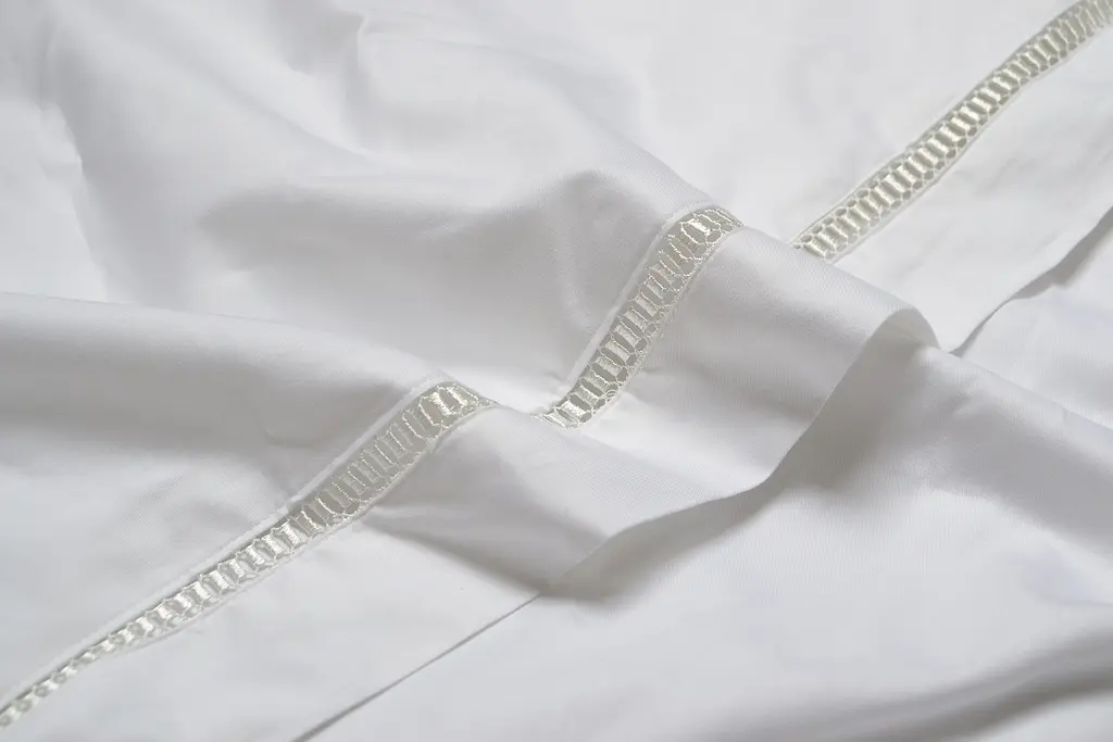 Постельное белье сатин premium Lotus Home - Queena белый евро - фото 5