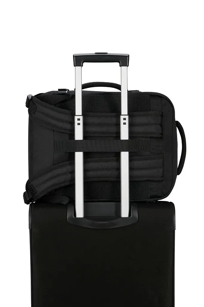 Рюкзак S/M 15.6" American Tourister TAKE2CABIN BLACK 40x30x20 91G*09009 - фото 3