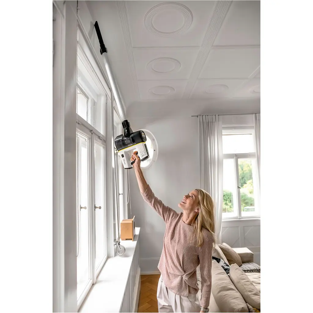 Вертикальний пилосос Karcher VC 7 Cordless yourMax (1.198-710.0) [122240] - фото 4