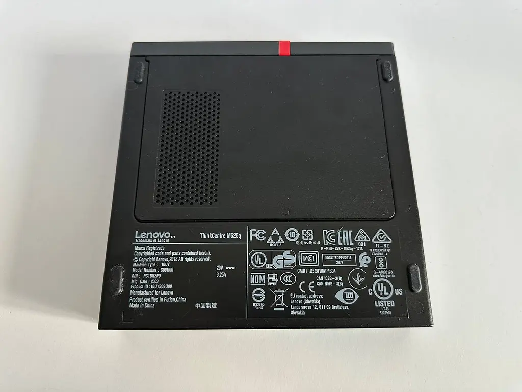 Комп'ютер Lenovo ThinkCentre M625q Tiny (AMD E2-9000e / 0GB DD4 / SSD 0GB) б/в - фото 5