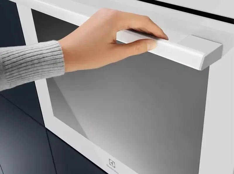 Электрический духовой шкаф Electrolux EOE8P39WV (6949374) - фото 3