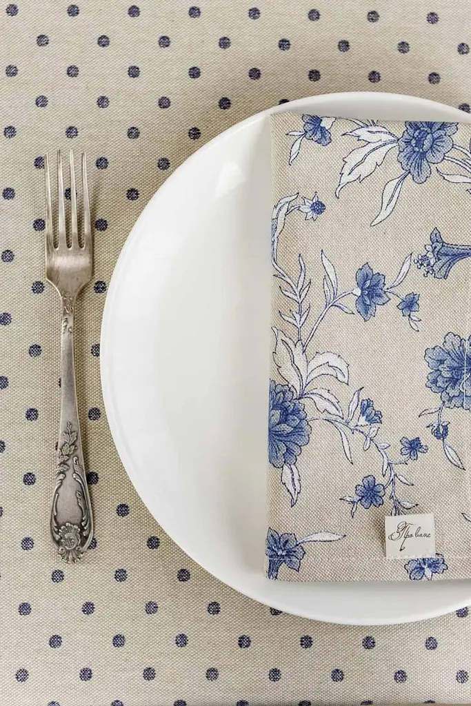 Скатерть Прованс Хозяйка Цветы 180х136 см синяя (31564) - фото 3