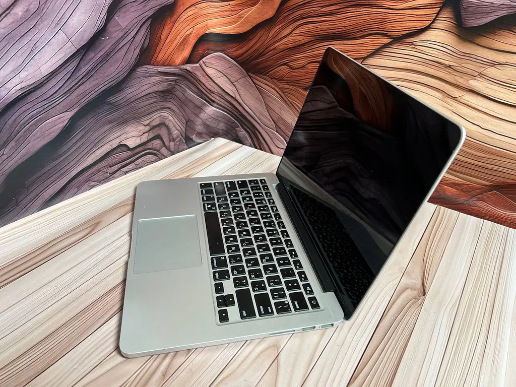 Б/в Ноутбук Apple MacBook Pro 13" 2014 A1502 i7-4558U/16/256 (C02N10PHFH04) - фото 3