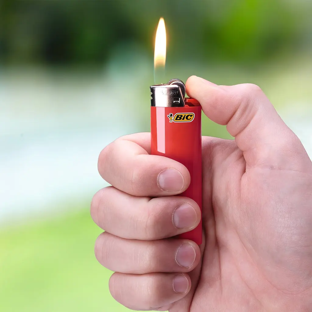 Уцінка. Запальничка BIC J26 Maxi 50 шт. в асортименті (3086125002843) - фото 5