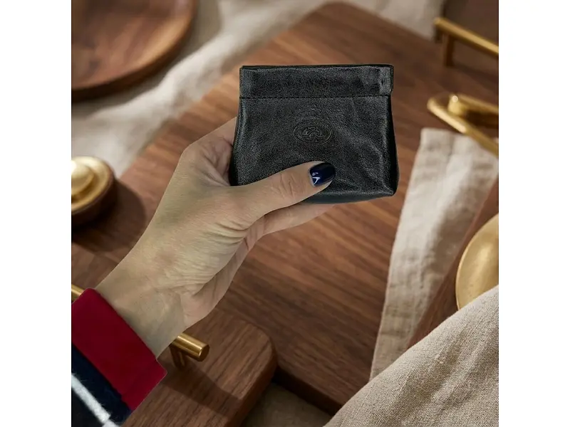 Жіноча монетниця із натуральної шкіри Italico 1615 nero Чорна 10x9 см TONY PEROTTI acs0032552 - фото 2