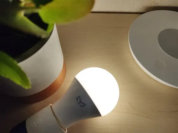 Лампа Yeelight LED Bulb A60 (YLDP10YL) - фото 2