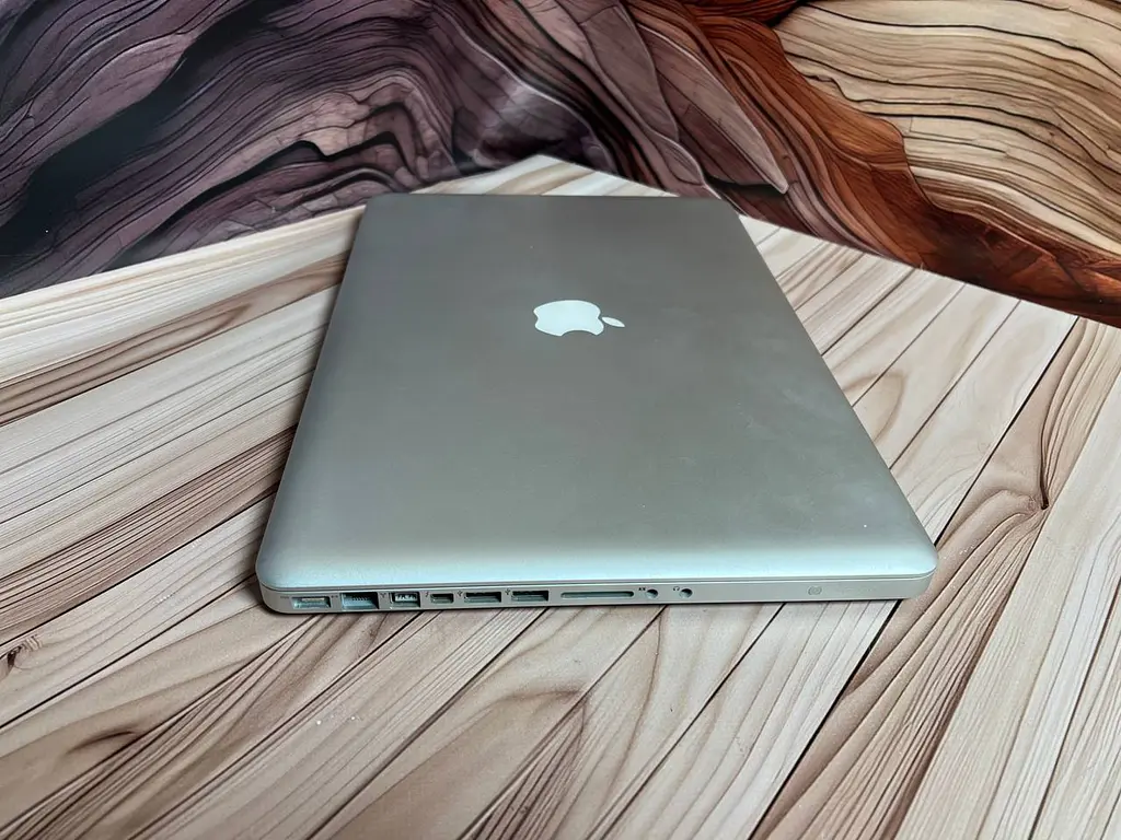 Б/в Ноутбук Apple MacBook Pro 15" 2012 A1286 i7-3720QM/8/750 (C02J30J2DV35) - фото 6