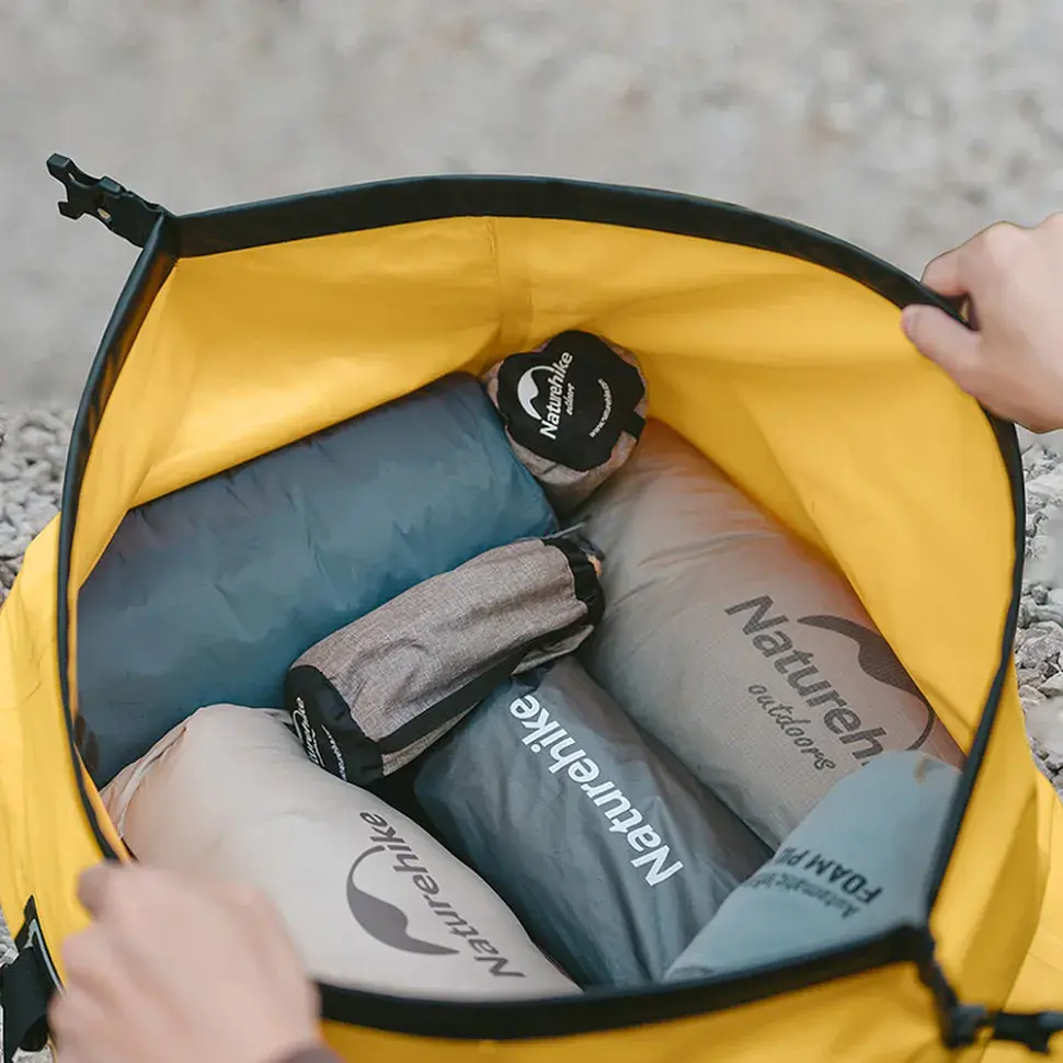 Дорожня сумка Naturehike Водонепроникна CNK2450XB015, 60 л, жовта (6975641883739) - фото 8