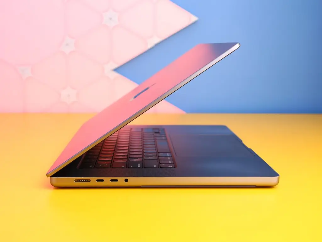Ноутбук Apple MacBook Pro 16'' M1 Pro 16GB/512GB Space Gray 2021 (MK183) Б/в [174240] - фото 3