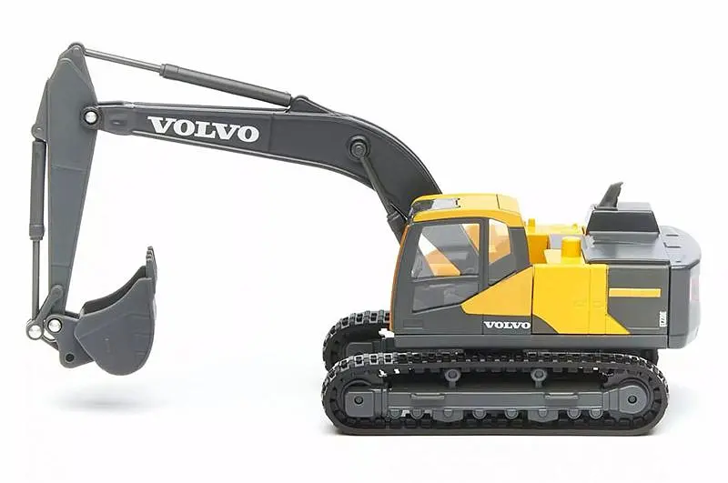 Іграшковий екскаватор Volvo EC220E Bburago 18-32086 - фото 7