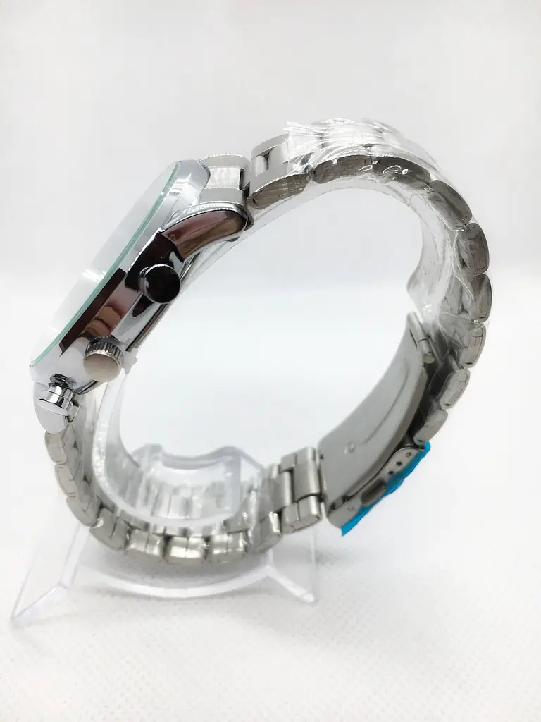 Наручний годинник чоловічий Clockhouse Boss Сріблястий (IBW679S) - фото 3
