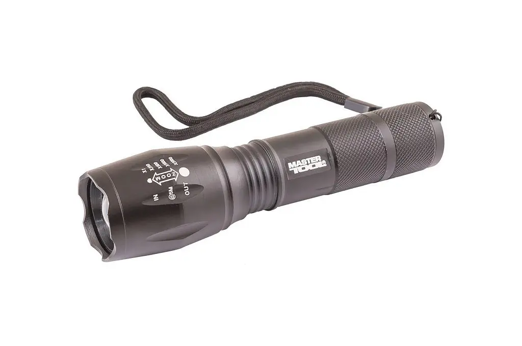 Фонарь ручной на батарейках Mastertool 94-0819 1LED x 10 Вт x 5 режимов - фото 2