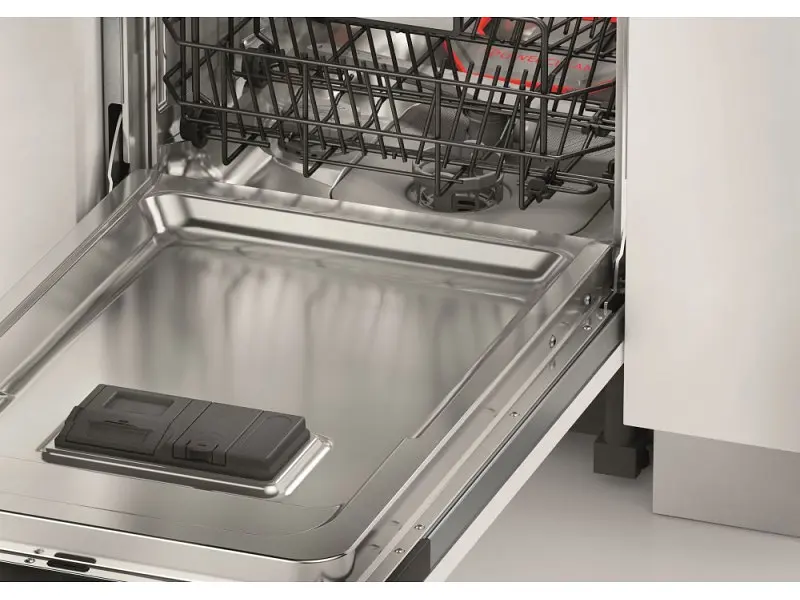 Вбудована посудомийна машина Whirlpool WSIO 3O23 PFE X - фото 2