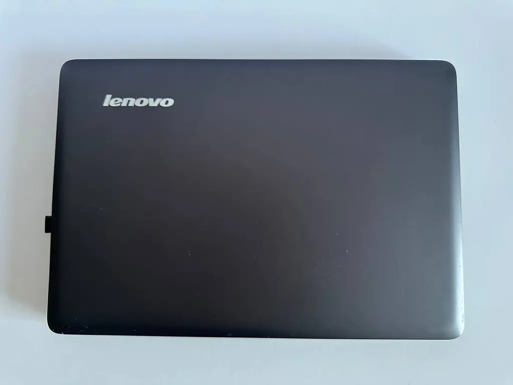 Ноутбук Lenovo IdeaPad U410 14" (i7-3537U / 8GB / SSD 128GB / GeForce 710M 2GB) б/в - фото 8