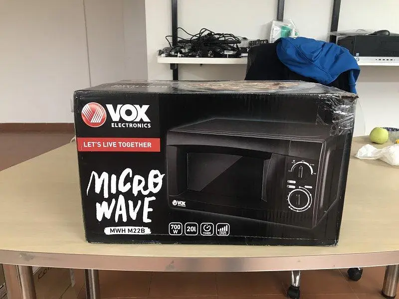 Мікрохвильова піч VOX M22B - фото 3