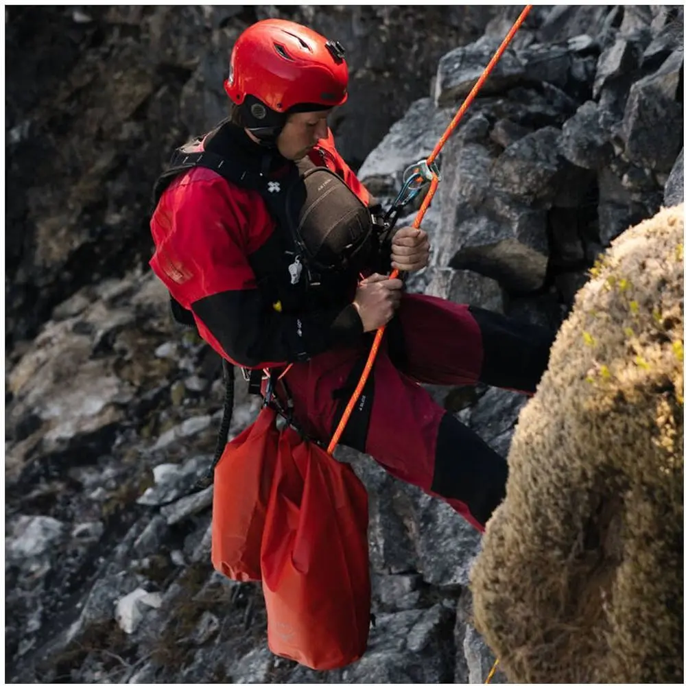 Гермомешок Osprey Wildwater Dry Bag 35 Оранжевый - фото 3