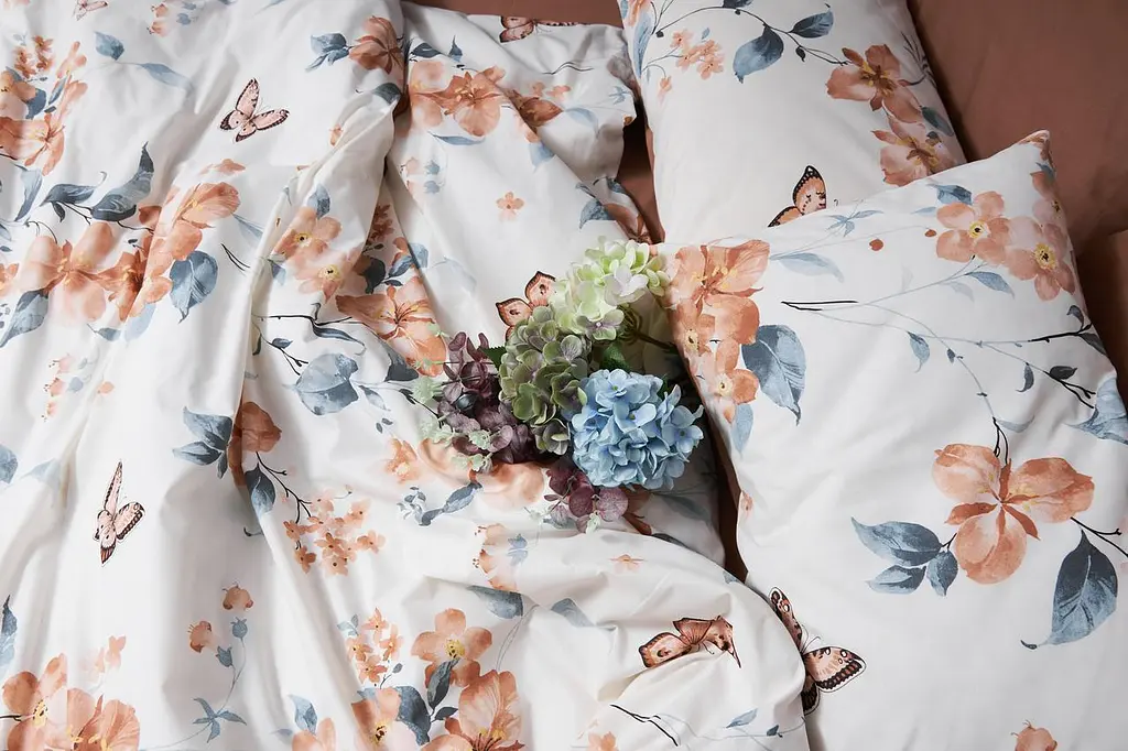 Комплект постельного белья Moon&Star Бязь Gold Люкс Flora полуторный 143х210 наволочки 4х50х70 - фото 2