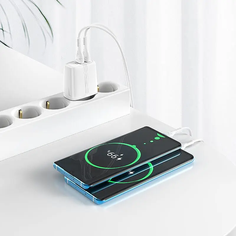 Блок живлення адаптер мережевий Hoco Yizhan Dual Port N12 2 USB 3 A QC 3.0 18 W білий - фото 2