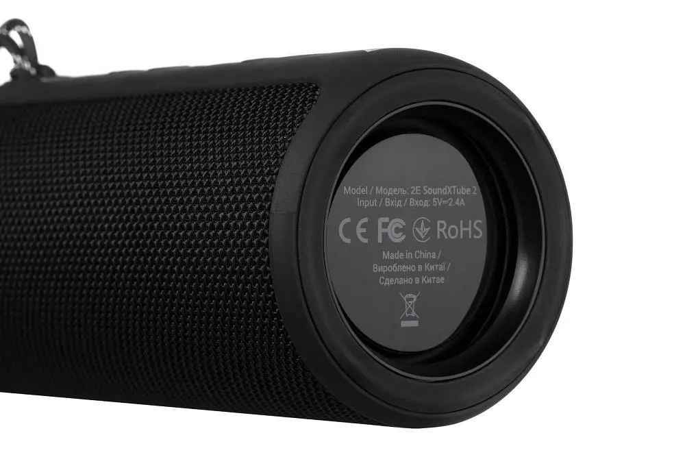 Акустична система 2E SoundXTube TWS MP3 Wireless Waterproof Black (2E-BSSXT2WBK) - фото 2