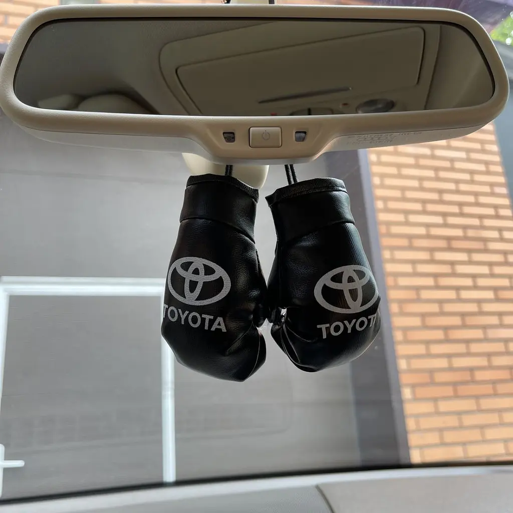 Підвіска боксерські рукавички Toyota Чорний - фото 2