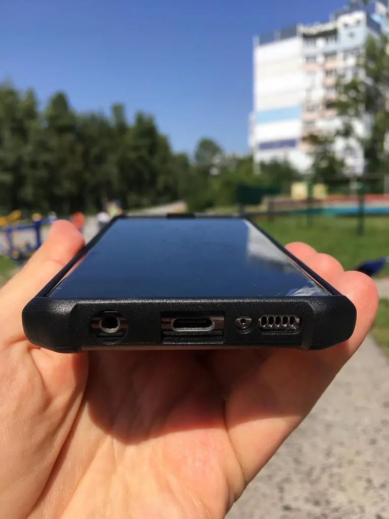 Чохол протиударний UAG Monarch (Original) для Samsung Galaxy S10 (6.1") Crimson - фото 4