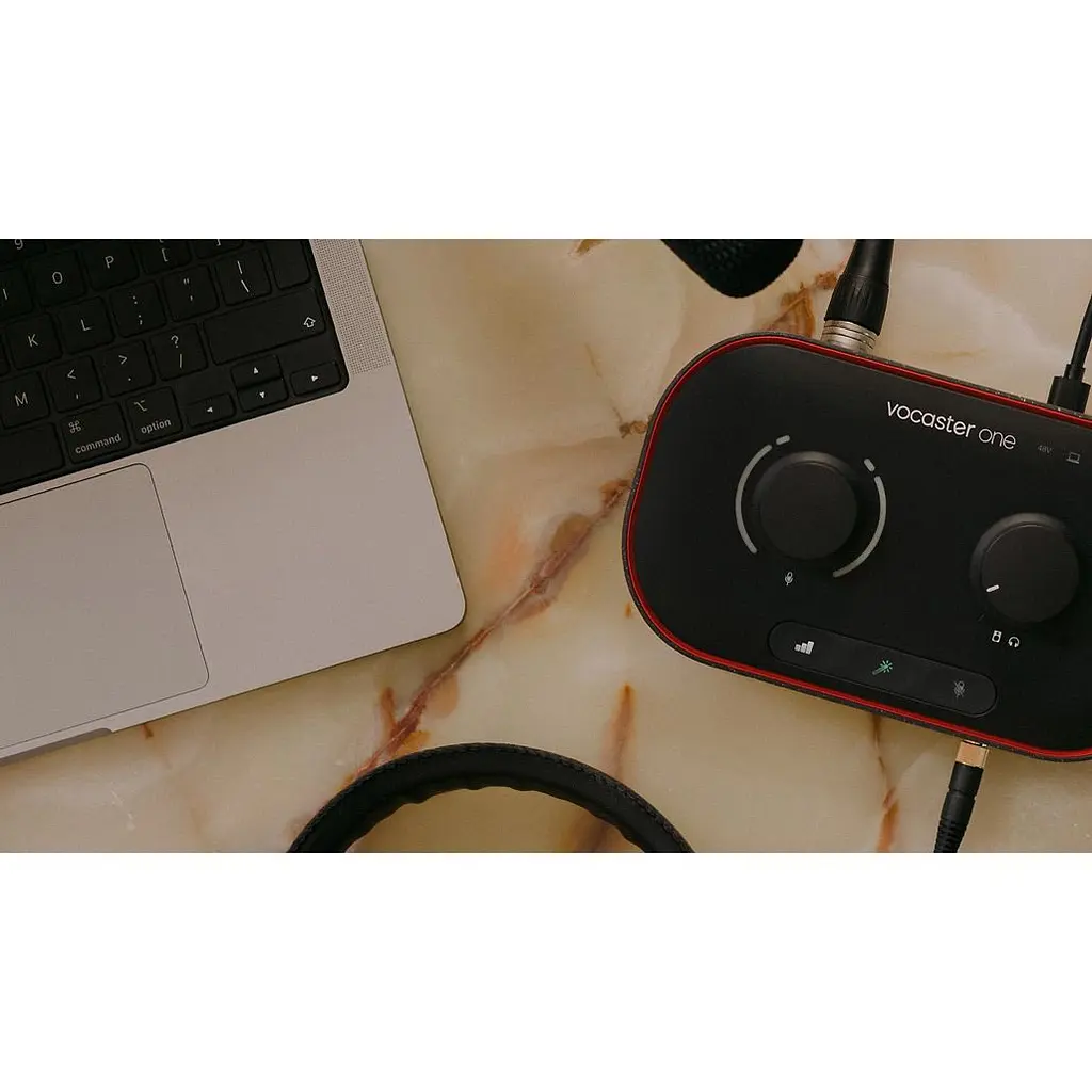 Звукова карта Focusrite Vocaster One [111508] - фото 8