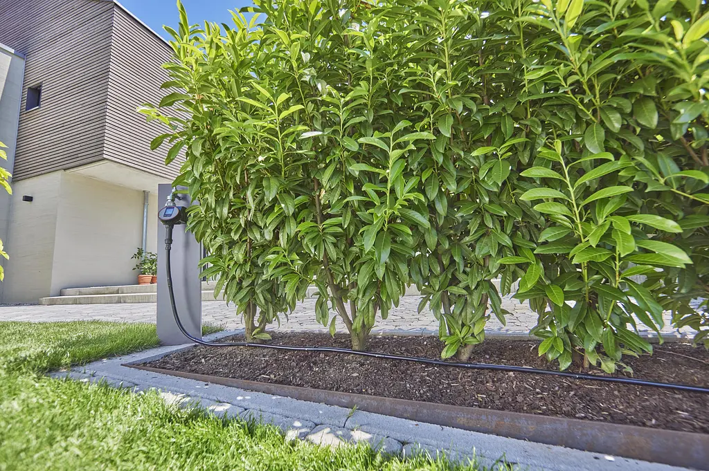Комплект поливу Gardena Micro-Drip-System для рядного поливу 25 м, 1.6 л/год (13500-20) - фото 2