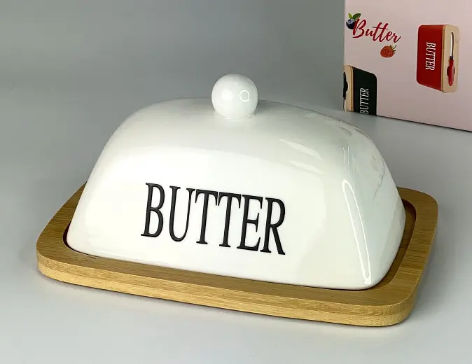 Маслянка з кришкою "Butter" біла, 18x12x9 см