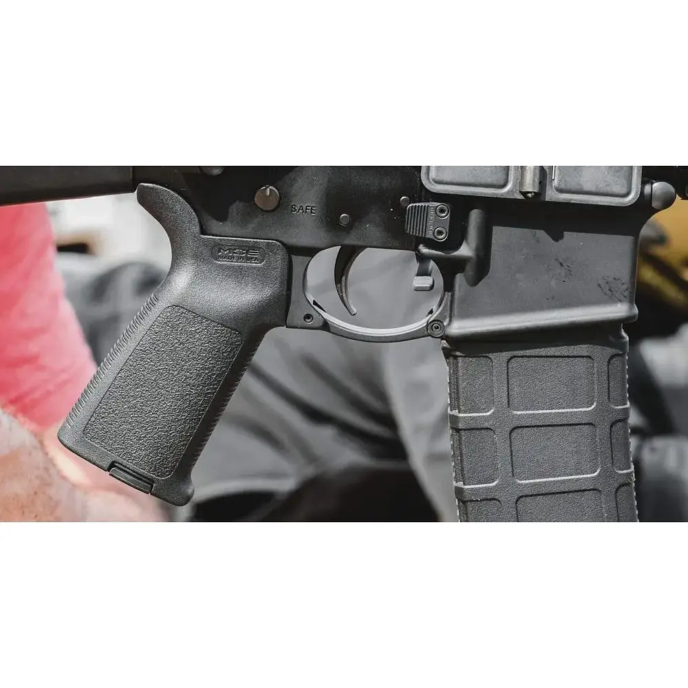 Руків’я пістолетне Magpul MOE Grip для AR15/M4 Black - фото 5