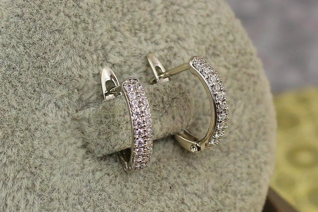 Сережки Xuping Jewelry дві доріжки з фіанітів 1.4 см сріблясті - фото 4