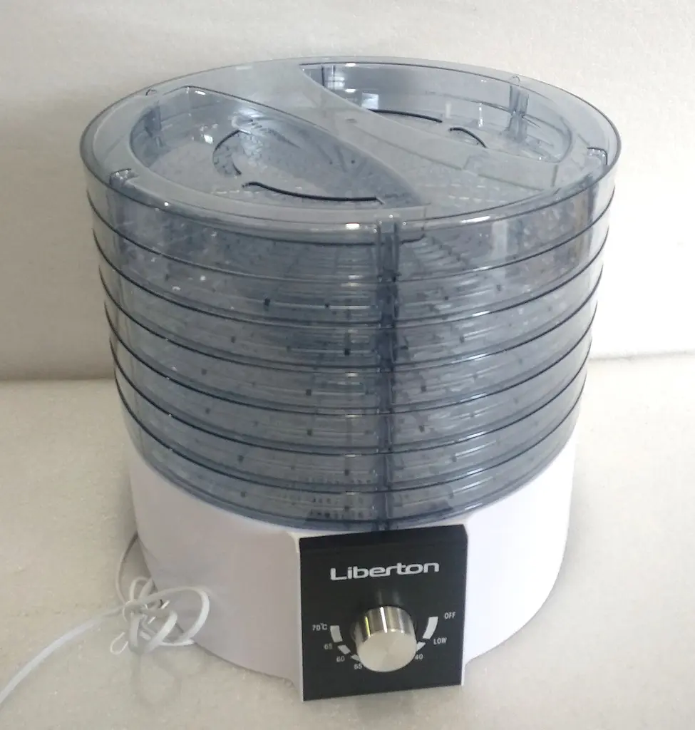 Сушка для овочів та фруктів Liberton LFD-5523 - фото 3