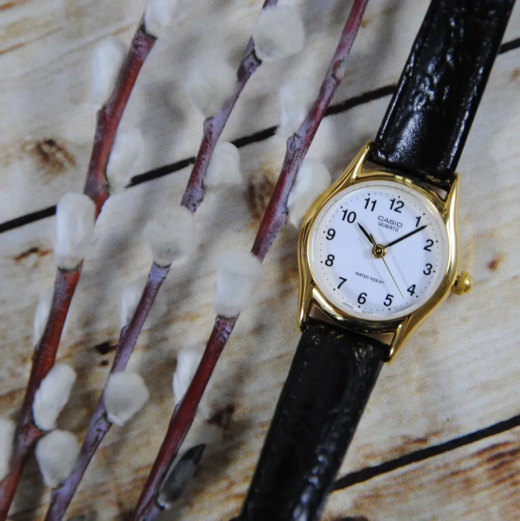 Годинник Casio LTP-1094Q-7B1H - фото 4