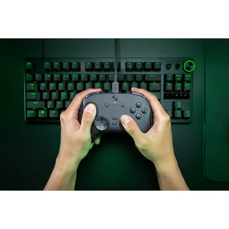 Геймпад Razer Wolverine V3 TE 8K PC Black (RZ06-05550100-R3M1) - фото 8