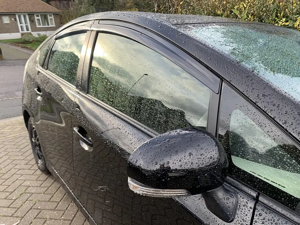 Дефлектори вікон ветровики для Toyota Prius 2009-2015 (Auto Clover) AC D047 - фото 2