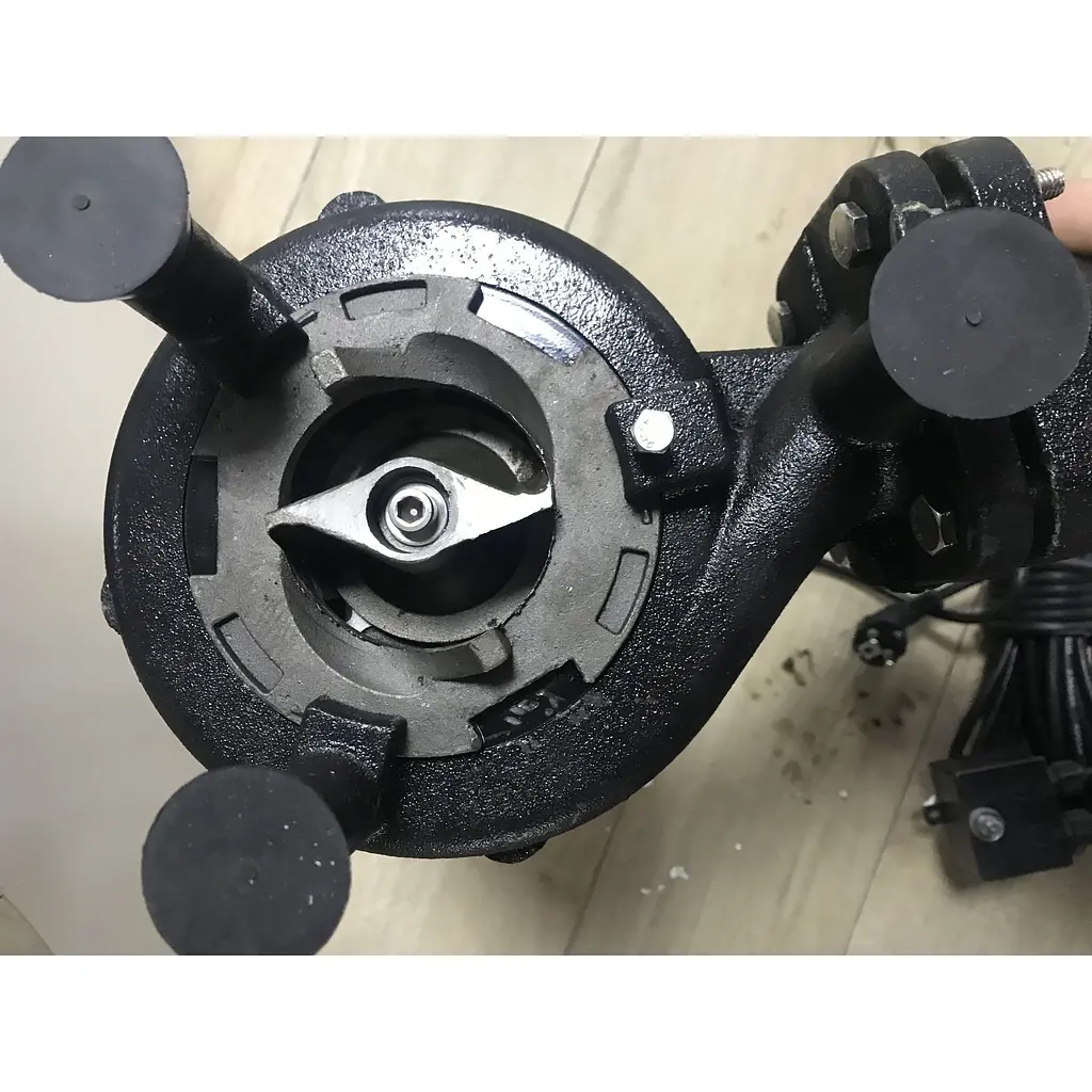 Дренажно-фекальный насос Optima V1800 DF 1,8 кВт с режущим механизмом (000017085) - фото 2