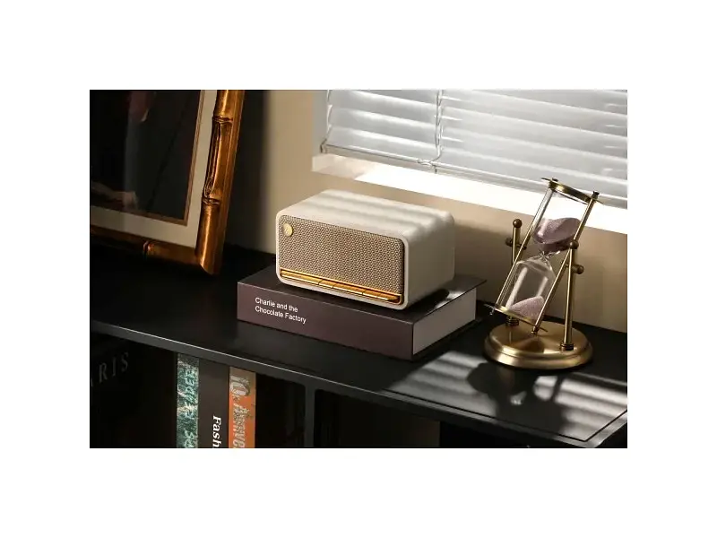 Портативна колонка Edifier MP230 White - фото 6