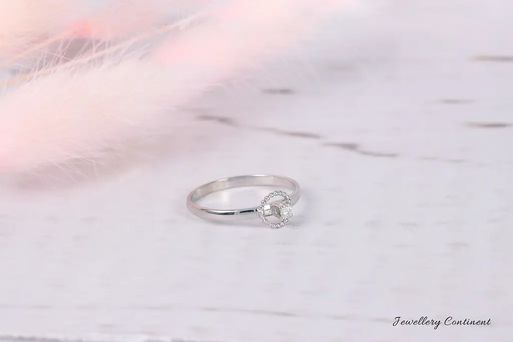 Каблучка з білого золота з діамантом 16 K-0303