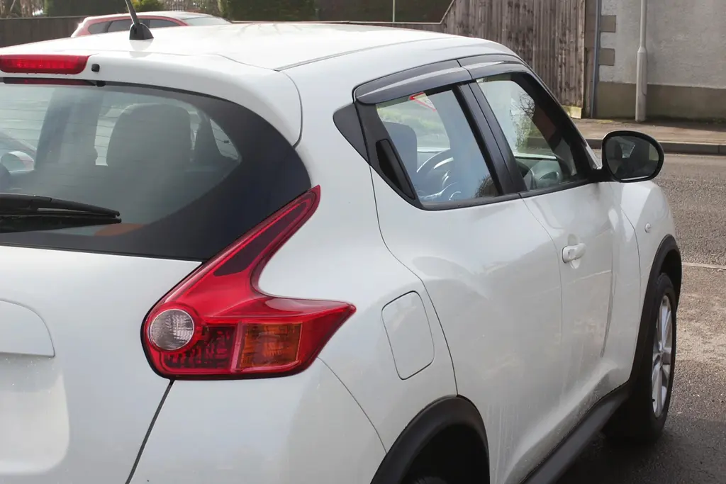 Дефлектори вікон ветровики для Nissan Juke 2010-2019 4 шт (Auto Clover) AC D056 - фото 3