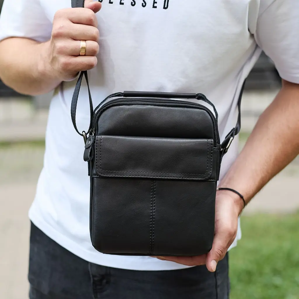 Чоловіча шкіряна сумка, барсетка з натуральної шкіри 23х18х8, сумочка для чоловіків, чорна 180 мм - фото 3