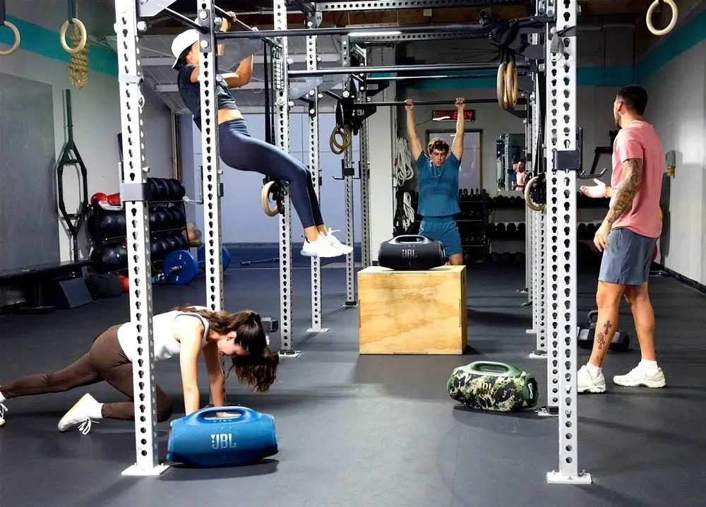 Портативная акустика JBL Boombox 4 Squad (JBLBOOMBOX4SQUAD) - фото 10